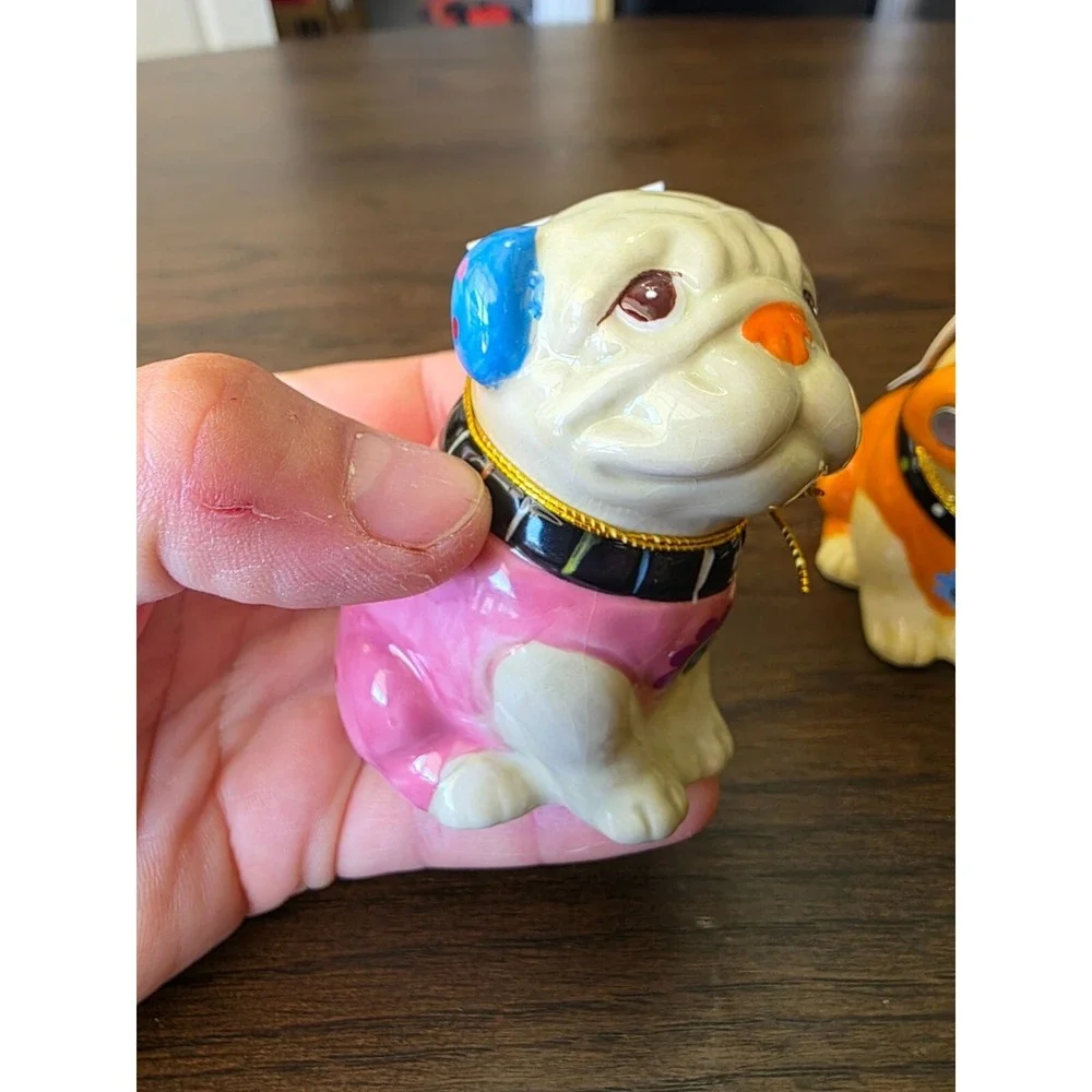Set Of 2 Ceramic‎ Bulldogs Figurines Salt and Pepper shaker Kitchen A1